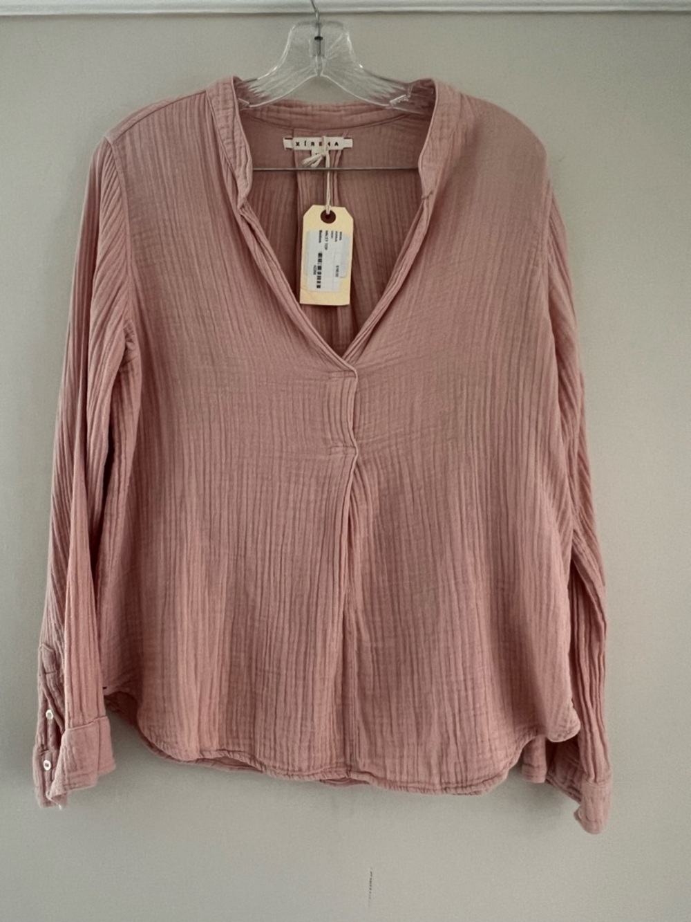 XiRENA Dusty Rose Gauze V-Neck Long Sleeve Blouse
